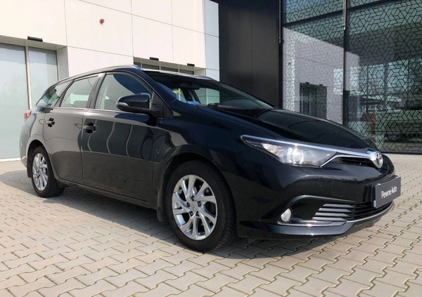 Toyota Auris cena 53900 przebieg: 188214, rok produkcji 2016 z Wyszogród małe 466